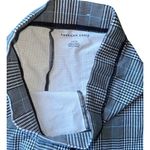 American Eagle American Eagl size small plaid leggings gray, baby blue & white background Photo 6