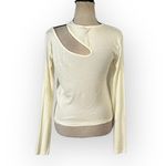 Bobi  Cutout Shoulder Top Women's Medium Cream Long Sleeve Pullover Ribbed Photo 2
