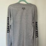 Ariana Grande  Dangerous Woman tour long sleeve. Size M Photo 4