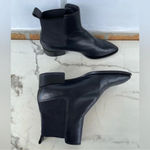 Vince  leather ankle boots size 8 Photo 5