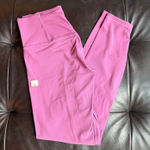 Vuori  Women’s Leggings Photo 0