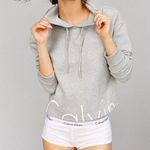 Calvin Klein Cropped Sweatshirt Photo 1
