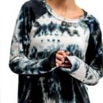 Hello Mello Navy Dye the Limit Top with Pouch Size Medium NWT Blue Photo 1