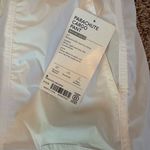 Athleta NWT Parachute Cargo Pant - Size 8 Photo 3