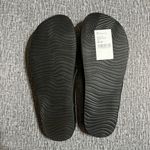 REEF  Women’s Cushion Court Black Flip Flops Photo 11