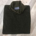 Hudson NWT  Gray Olive green Sherpa sz small. Photo 5