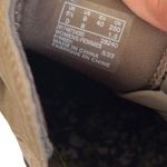 Clarks Like New Breeze Range Slouch Booties Taupe Size 9 Photo 6