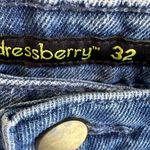 Dressberry Distressed Women's Cotton Denim Shorts 32 W/ Frayed Hem & Pockets Blue Photo 6