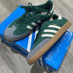 Adidas Samba Sneakers. Photo 3