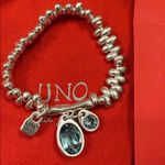 Uno de50 Bracelet with blue crystal charms Photo 5