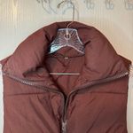 Women's Brown/Maroon Cropped Puffer Vest With Cinch Waist Size Medium Brown Photo 2