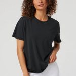 Vuori Organic Cotton Feather Short Sleeve Tee Athletic T-Shirt Gym Casual Small Photo 0