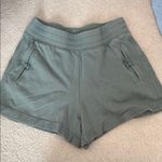 Aerie Women's Green Casual Shorts Photo 0