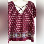 Sienna Sky  Maroon/Blue/Tan Paisley Print Short Sleeve Blouse, Size Medium Photo 3