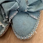 DV by Dolce Vita Women's Blue Denim Bow Mules Size 6.5 Photo 2