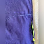 Lululemon 2022 | Lightweight Cinched Hem Hiking T-Shirt size 8 Photo 7