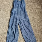 Old Navy Sleeveless Linen-Blend Jumpsuit Photo 5