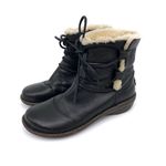 UGG  Caspia 1932 Lace Up Leather Booties Black 9 Photo 3