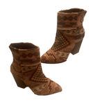 Kelsi Dagger REVOLVE  Zidane Tapestry woven heeled Boots Aztec size 7.5 western Photo 6