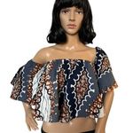 American Vintage Vintage Royal Native crop off or on the shoulder crop print top size small Photo 0