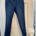 Gloria Vanderbilt Blue all around slimming Jeans sz 4 Photo 6