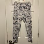 Onzie  Black & White Marble Print High Rise Capri Leggings Photo 2
