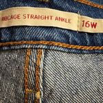 Levi’s Medium Wash Ribcage Straight Ankle Jean Women’s 16W Jazz Pop Blue Photo 4