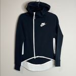 Nike | Women’s NSW Tech Fleece Full Zip Cape Jacket Black & White Size XS Photo 1