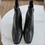 Newport News Chocolate Brown  Easy Style Double Zipper Ankle Boots size 8.5 Photo 2