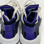 Nike  AIR HUARACHE RUN SNEAKERS SZ 7 HYPER GRAPE/WHITE/BLACK DH4439-105 PREOWNED Photo 4