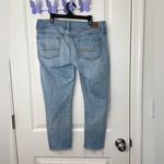 American Eagle EUC women’s light wash blue denim stretch skinny crop jeans 6 Photo 3