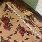 Kate Hill  Floral Long Sleeve Sweater Top Glittery Gold material with Red roses Photo 4