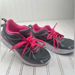 Danskin  Avia Women’s Running Gray w Hot Pink Laces & Trim Athletic Sneakers Photo 2