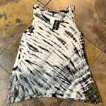 NWT Yak & Yeti Women’s Black White Tye Photo 4