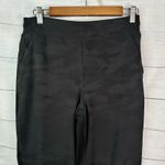 Athleta Womens size 8 Brooklyn Lined Camo Jogger Pant Black Photo 2