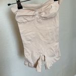SKIMS  Seamless Sculpt Strapless Shortie Bodysuit Sand Size S Photo 6