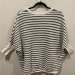 EXPRESS V-Neck Knit 3/4 Sleeves Striped Sweatshirt Photo 2