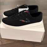 Tretorn New in Box Black Canvas  Sneakers with Red Plaid Accents Sz 7.5 Photo 6