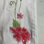 The Quacker Factory Women’s Capri White Floral Jeans Size 8 Inseam 21” Photo 6