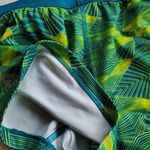 Adidas  SHORTS TROPICAL PRINTED WOMENS SIZE S‎ TIGHT ATHLETIC YOGA RUNNING HIKING Photo 5