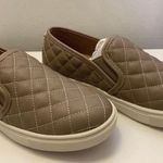 Steve Madden Ecentrq Slip On Quilted Sneaker Photo 3