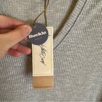 White Crow  Rib Hacci Long Sleeve V-Neck Top M Heather Grey Soft Knit NWT Photo 4