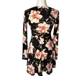 Forever 21  Long Sleeve Floral Dress Size Small Photo 1