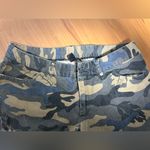 SheIn  Camo Print Cargo Jeans Size Large Photo 5