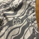 PacSun  butterfly dad jeans gray and white 25 Photo 1