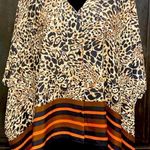 Melissa Page animal pattern poncho. One size Photo 0