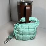 Quilted Puffer Detachable Wristlet #1024 Green Photo 1