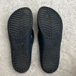 Crocs women’s cardi II navy blue flip flops size 9 Photo 2