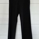 Betabrand Women’s Black Striped Medium Short Pants Photo 0