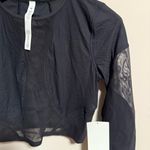 Lululemon NWT Mesh Panelled Training Long Sleeve Shirt
Black- Size 8 Photo 3